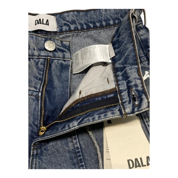 Dala Tie Front Sling Jeans Womens Mid Rise SZ 26  US 4 in Worn Ink Wash - Picture 12 of 13